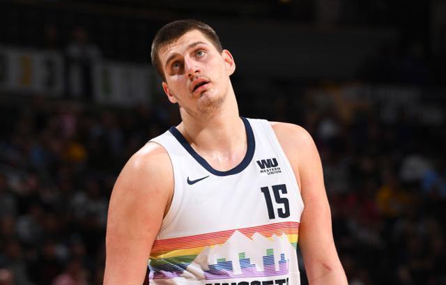 己的脚踏实 己的脚踏实