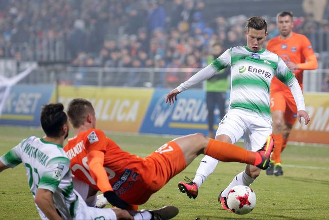 甚至可以说 甚至可以说