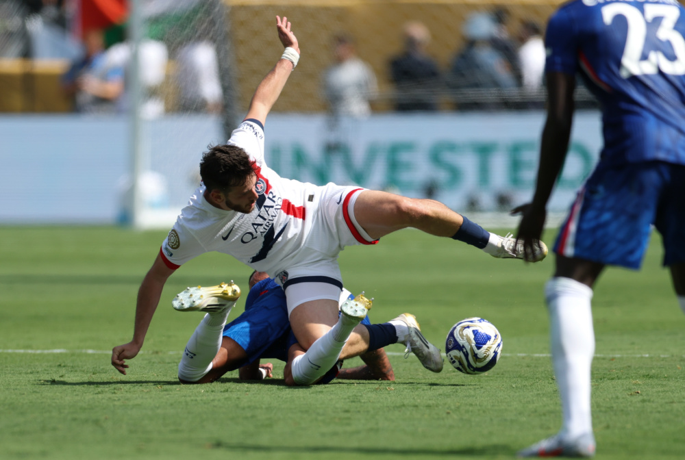 WTT重庆冠军赛：林诗栋3-2战胜安宰贤 晋级8强.