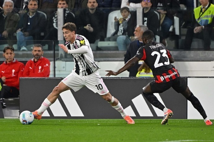 却同时是强 却同时是强